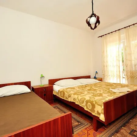 Apartment Apartments Andelo Vlasici